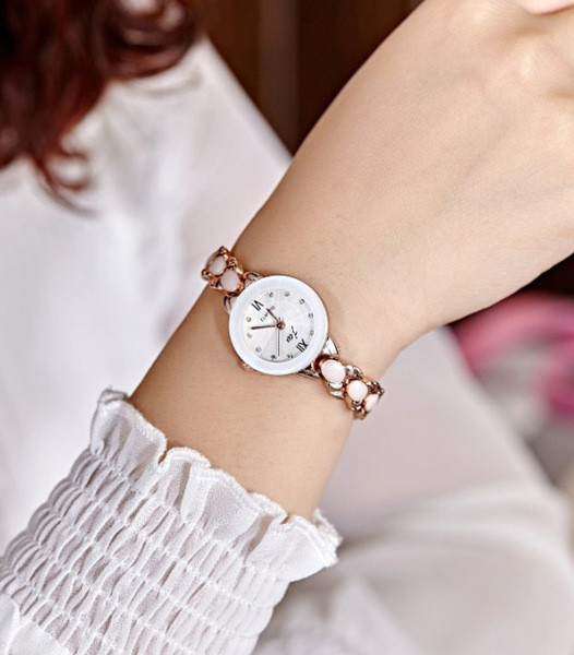 Kvarca sieviešu elegants pulkstenis