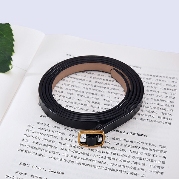 Plāna sieviešu ādas josta viduklim