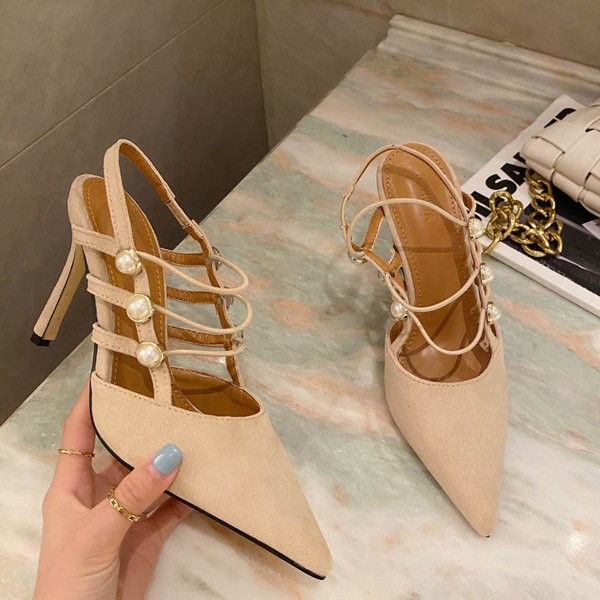 Sieviešu zamšādas sandales smails raksts ar pērļu rotājumu