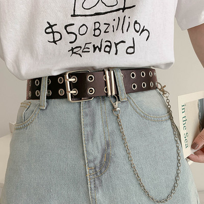 Retro mudel naiste nahast vöö metallelemendiga - kaks mudelit