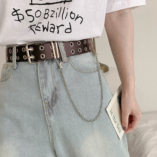 Retro mudel naiste nahast vöö metallelemendiga - kaks mudelit