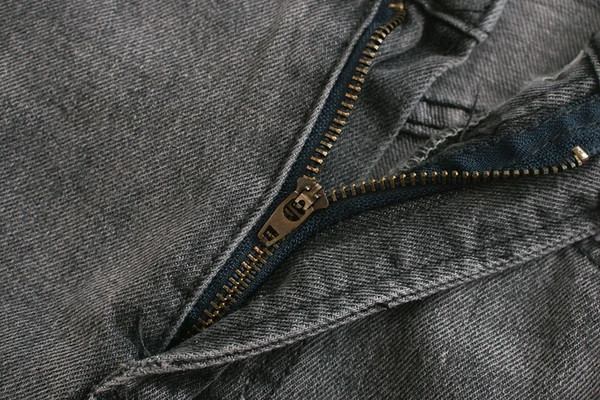 Sieviešu džinsa šorti - plats modelis