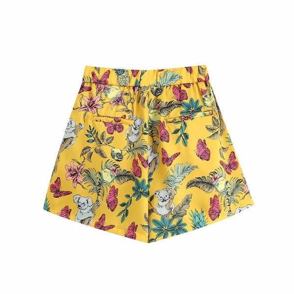 Színes női rövidnadrág magas derékkal