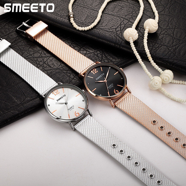 Aktuális női karóra fém szíjjal