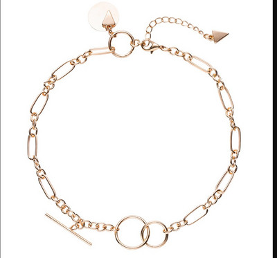 Moderna sieviešu kaklarotas tipa ķēdīte