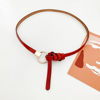 Slaida sieviešu josta ar metāla gredzenu