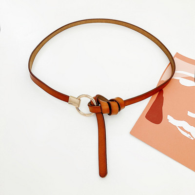 Slaida sieviešu josta ar metāla gredzenu