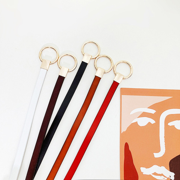 Slaida sieviešu josta ar metāla gredzenu