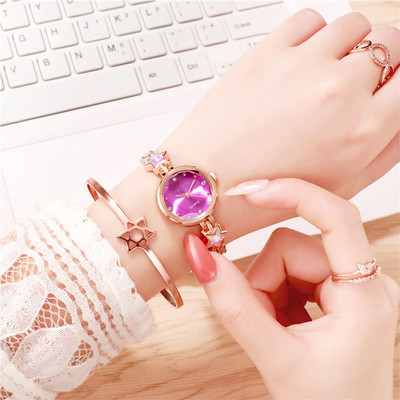 Moodne naiste käekell värviliste tähekujuliste kivikestega