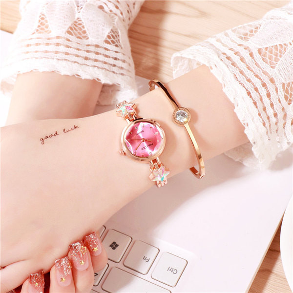 Moodne naiste käekell värviliste tähekujuliste kivikestega