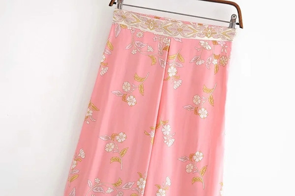 Divatos női nadrág - virágmintás