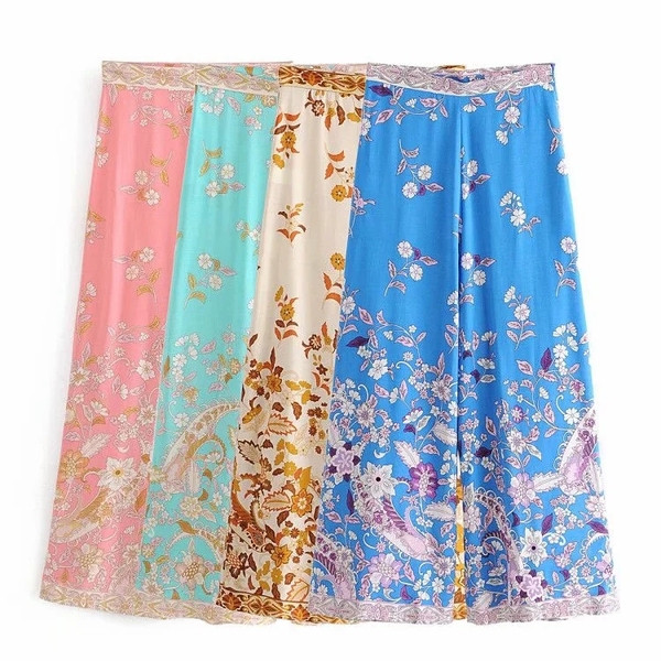 Divatos női nadrág - virágmintás