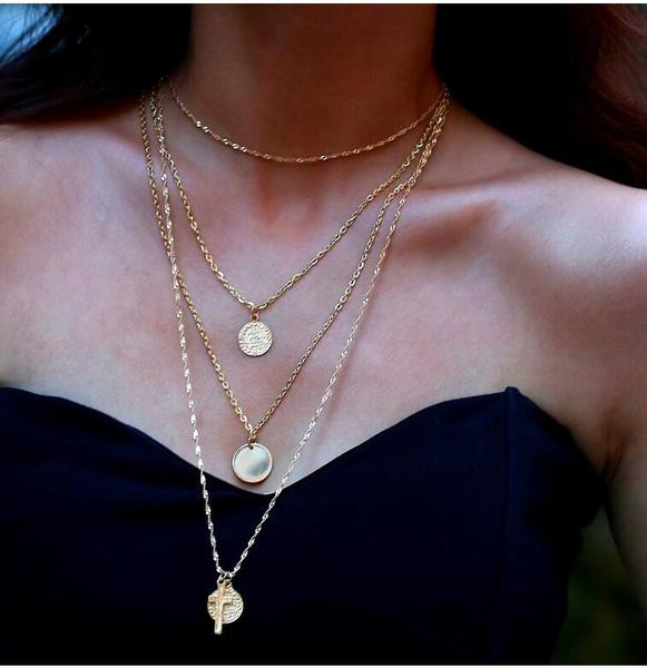 Többsoros női nyaklánc arany színben