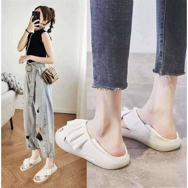 Eko bőrből készült női szandál lapos talppal, két színben