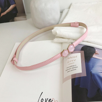 Vékony női öv ruhához illő