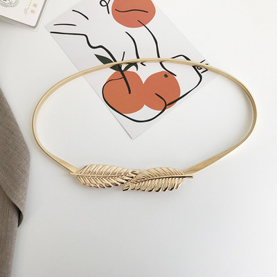 Modern női öv fém lapos elemmel