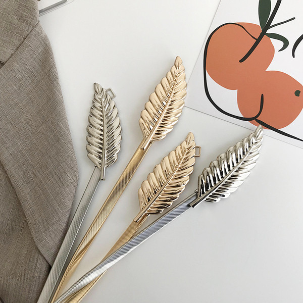 Modern női öv fém lapos elemmel