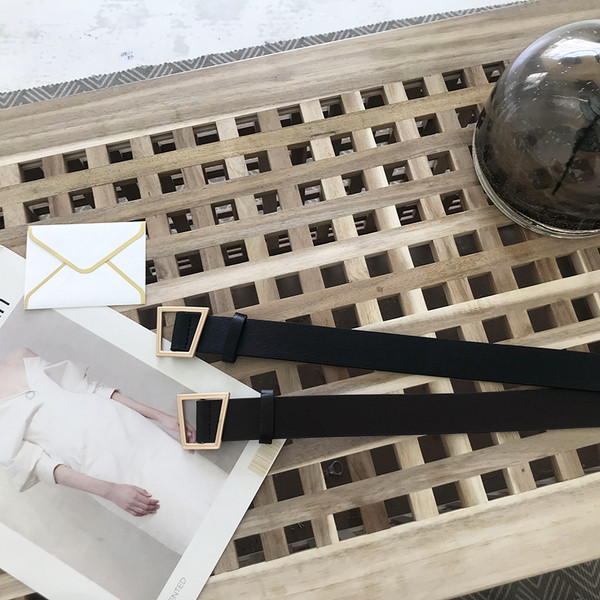 Modern női öko-bőr öv fém csattal