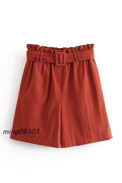 Moodsad naiste lühikesed püksid laiuse vööga mudeliga