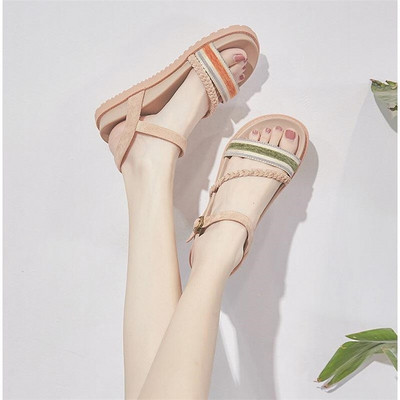 Lapos talpú női szandál négy színben