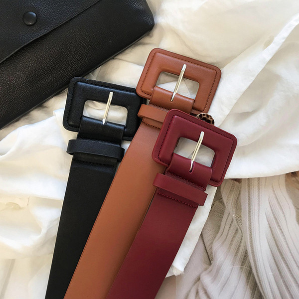 Naiste nahast vöörihm