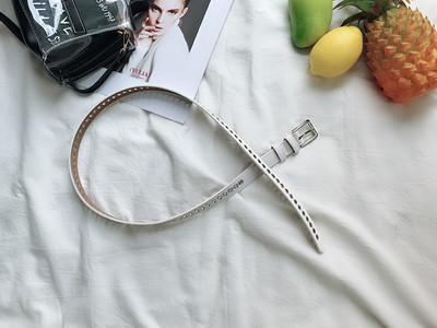 Modern női öv fém elemmel - öko bőr