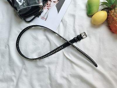 Modern női öv fém elemmel - öko bőr