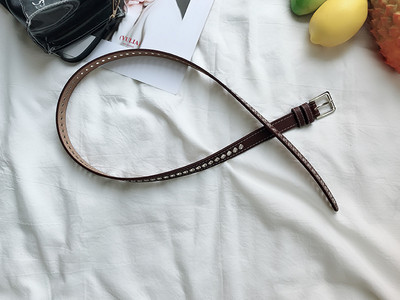 Modern női öv fém elemmel - öko bőr