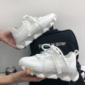 Modern női tornacipő szilikon talppal, fehér és szürke színben