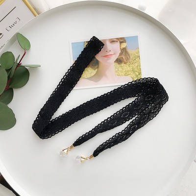 Kötött női öv gyöngyökkel