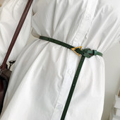 Női vékony bőr öv fém háromszöggel