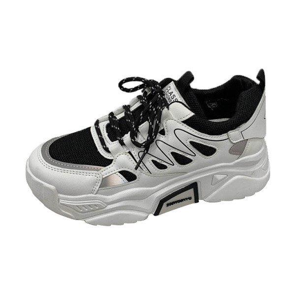 Γυναικεία αθλητικά παπούτσια με κορδόνια και επίπεδη σόλα σε τρία χρώματα