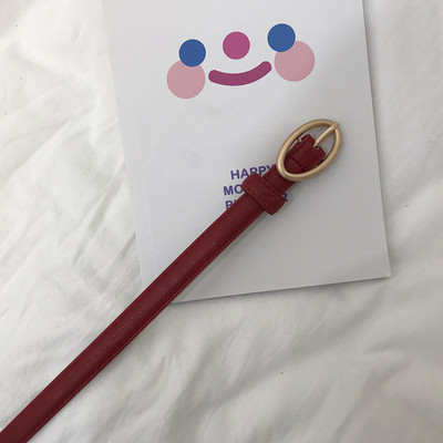 Õhuke naiste nahast vöö metallelemendiga