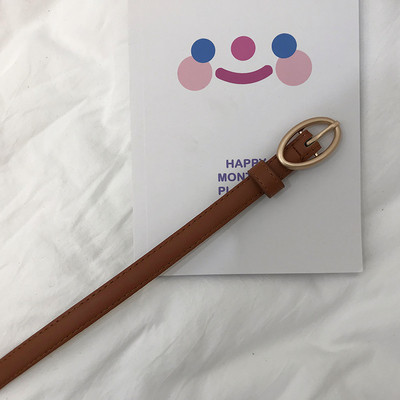 Õhuke naiste nahast vöö metallelemendiga