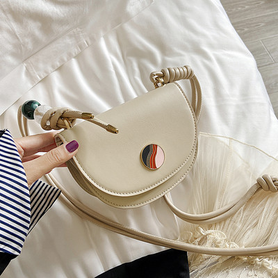 Γυναικεία casual τσάντα με μακριά δερμάτινη λαβή σε διάφορα χρώματα