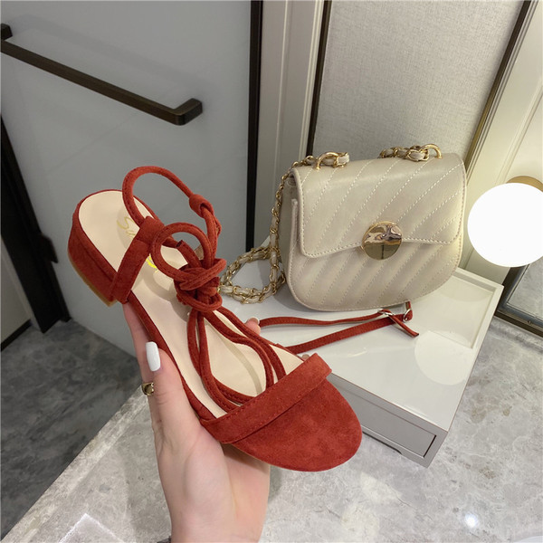 Új modell eco velúr szandál vékony pánttal