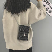 Modern női táska hosszú fém fogantyúval több színben