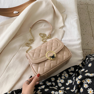 Moodne metallist kinnitusega naiste kott - ökonahk