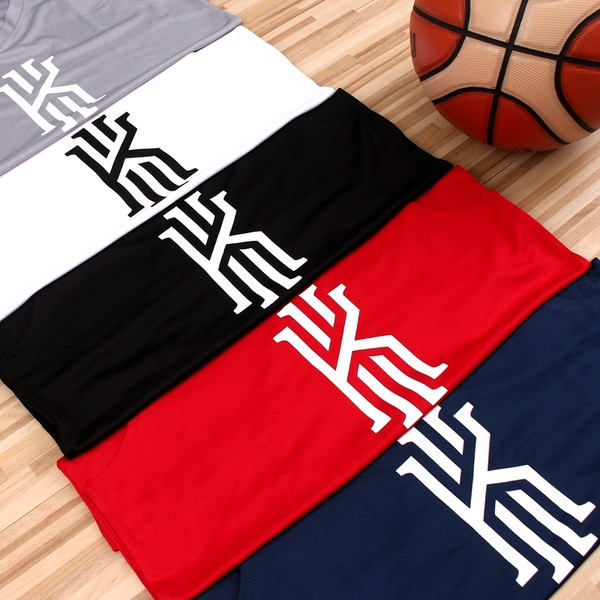 Dviejų dalių vyriškas sportinis rinkinys, įskaitant apatinę kelnaitę + šortus, tinkančius krepšiniui