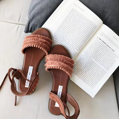 Nyári szandál lapos talppal és rojtokkal