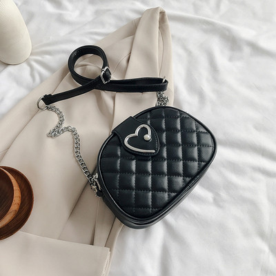 Κομψή γυναικεία έκο δερμάτινη τσάντα με μακριά αλυσίδα