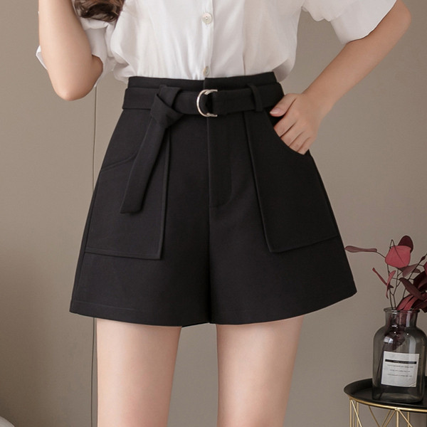 Új modell női nadrág övvel és zsebekkel