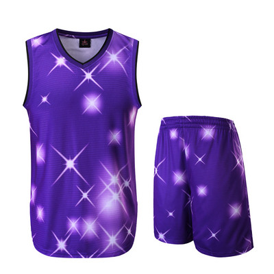 Korvpallimeeskond - kiiresti kuivavast kangast särk ja lühikesed püksid