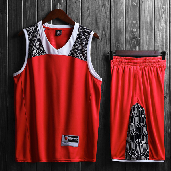 Krepšinio komplektas su marškinėliais ir šortais