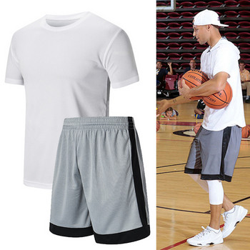 Дамски екип за баскетбол включващ къс панталон с ластик и тениска