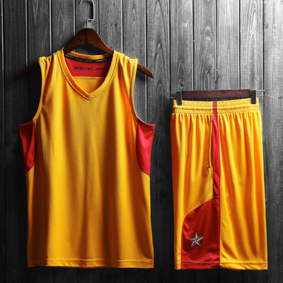 Vyriškas krepšinio komplektas iš šortų ir šortų