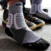 Vyriškos sportinės kojinės, tinkamos žaisti krepšinį