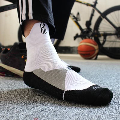 Vyriškos sportinės kojinės, tinkamos žaisti krepšinį