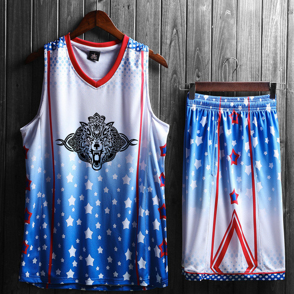 Krepšinio rinkinys - trumpas kelnaitės ir šortai iš greitai džiūstančio audinio