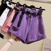 Női alkalmi farmer övvel és magas derékkal